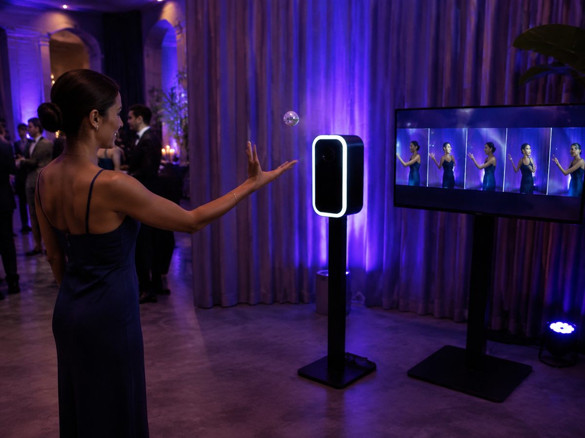 Guest making a short motion for a forward-and-reverse video